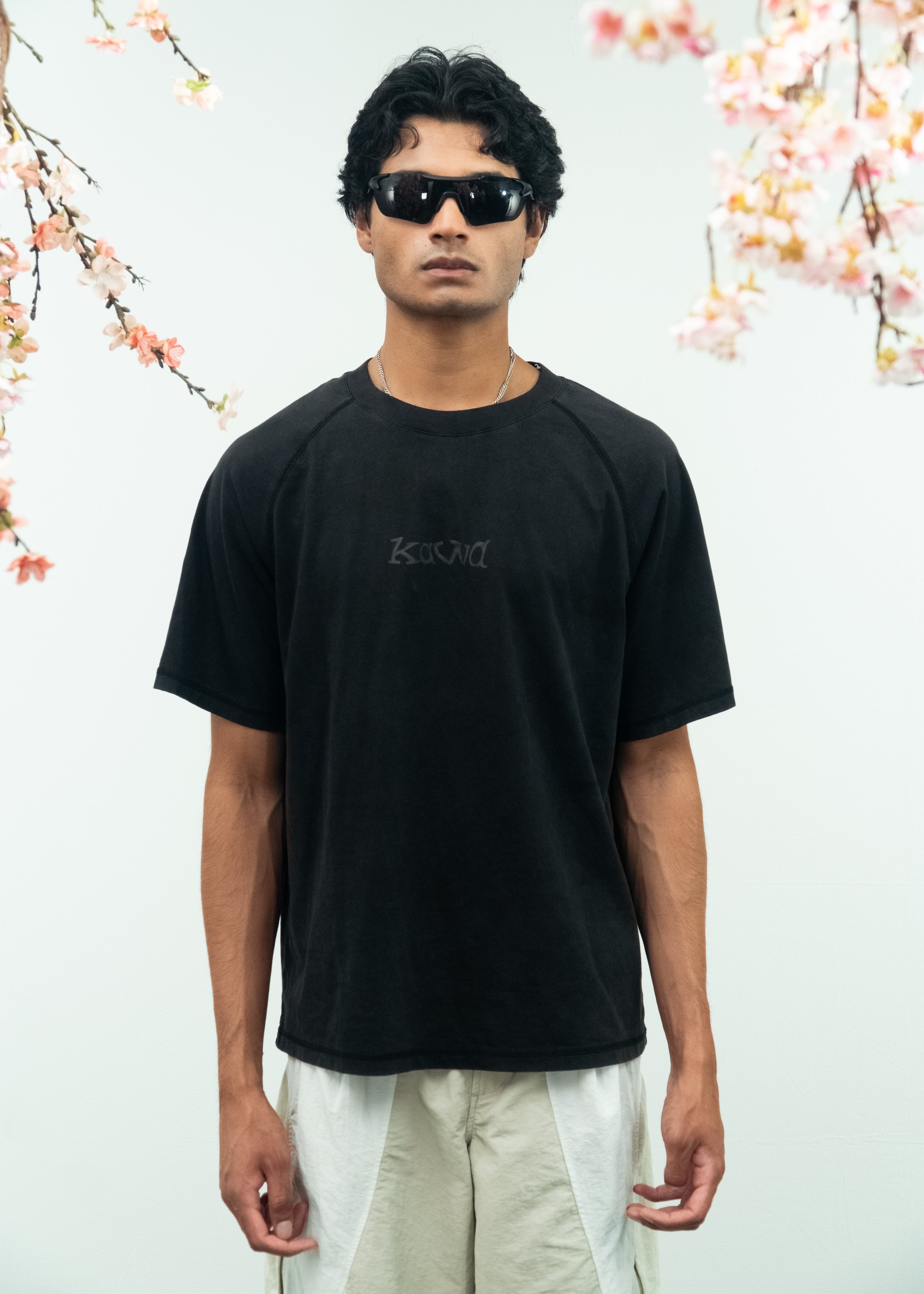 Raglan Climbing Tee (Charcoal) – Kawa Club