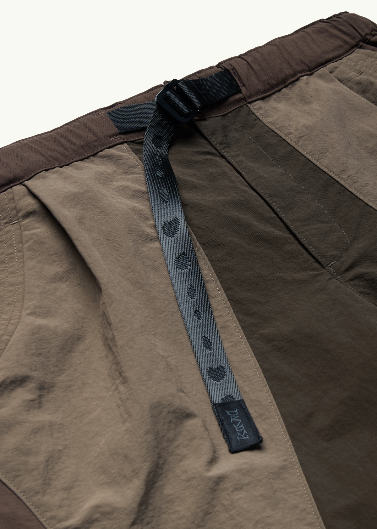 Cicada Pants (Brown)