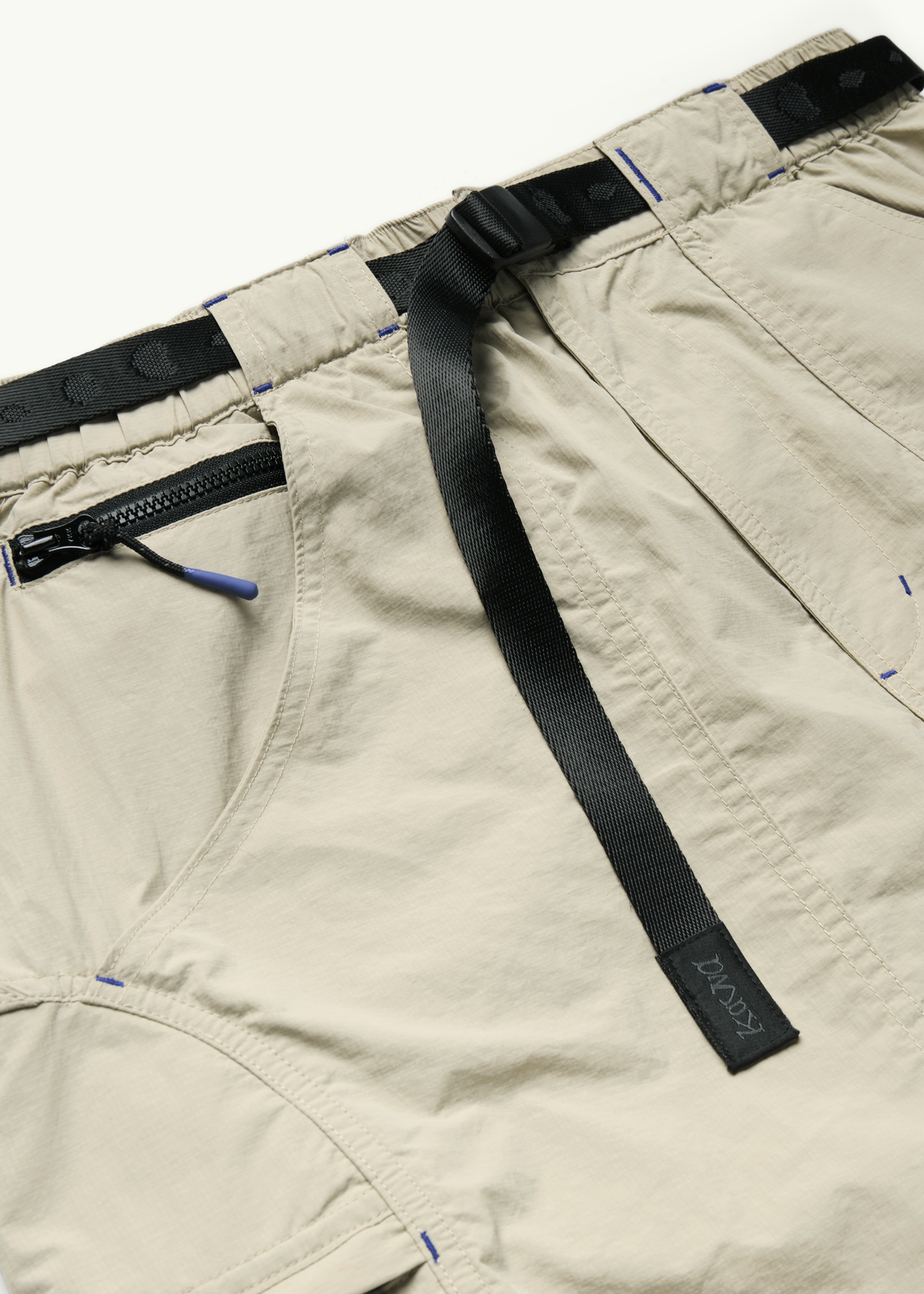 Mantis Belted Short (Dune)